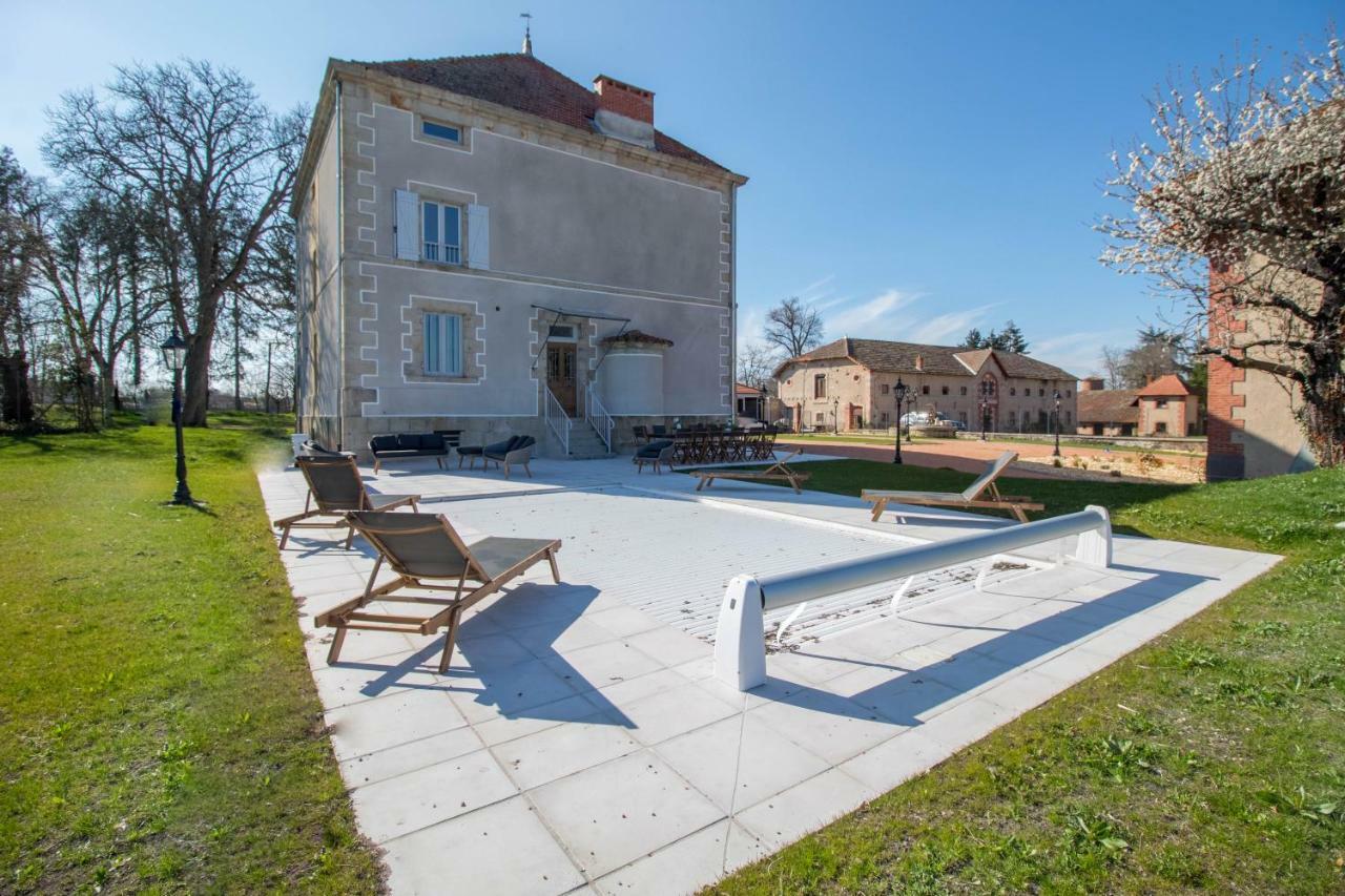 Gite De Charme 5 Epis - Demeure La Moliere Glaine-Montaigut Exterior foto